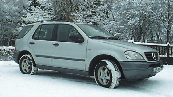 Mercedes -4-